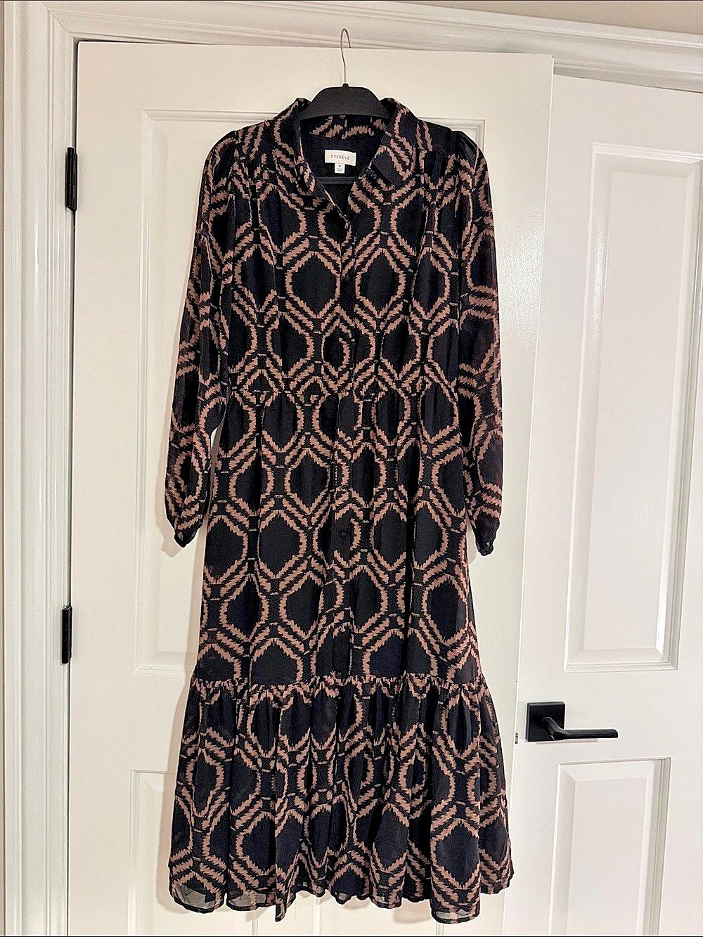Evereve Brynne Button Front Midi Dress Black & Pink Medium